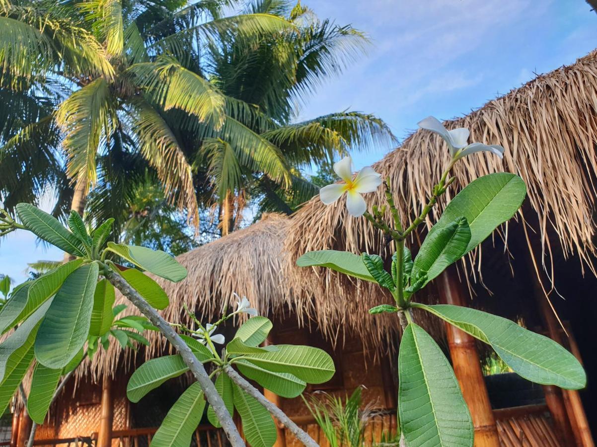 Same Same Bungalows - Eco Friendly Kuta  Екстериор снимка